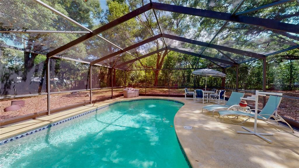 For Sale: $523,000 (4 beds, 2 baths, 1982 Square Feet)