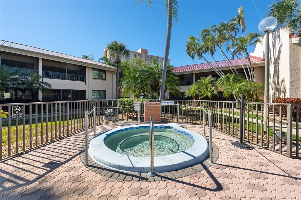 En Venta: $560,000 (2 camas, 2 baños, 1320 Pies cuadrados)