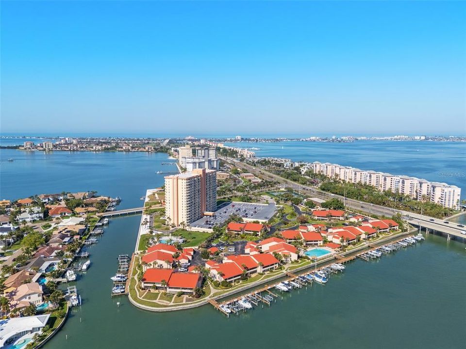 En Venta: $560,000 (2 camas, 2 baños, 1320 Pies cuadrados)