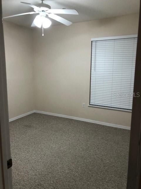 В аренду: $1,950 (4 спален, 2 ванн, 1372 Квадратных фут)