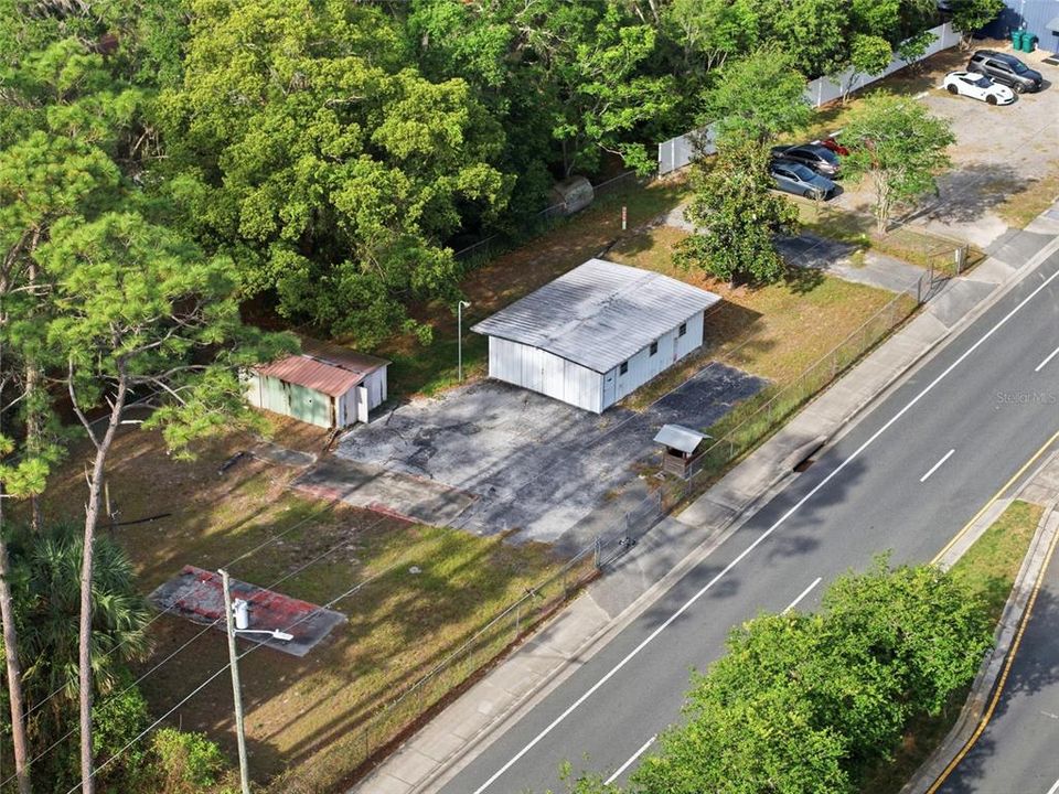 待售: $275,000 (0.32 acres)