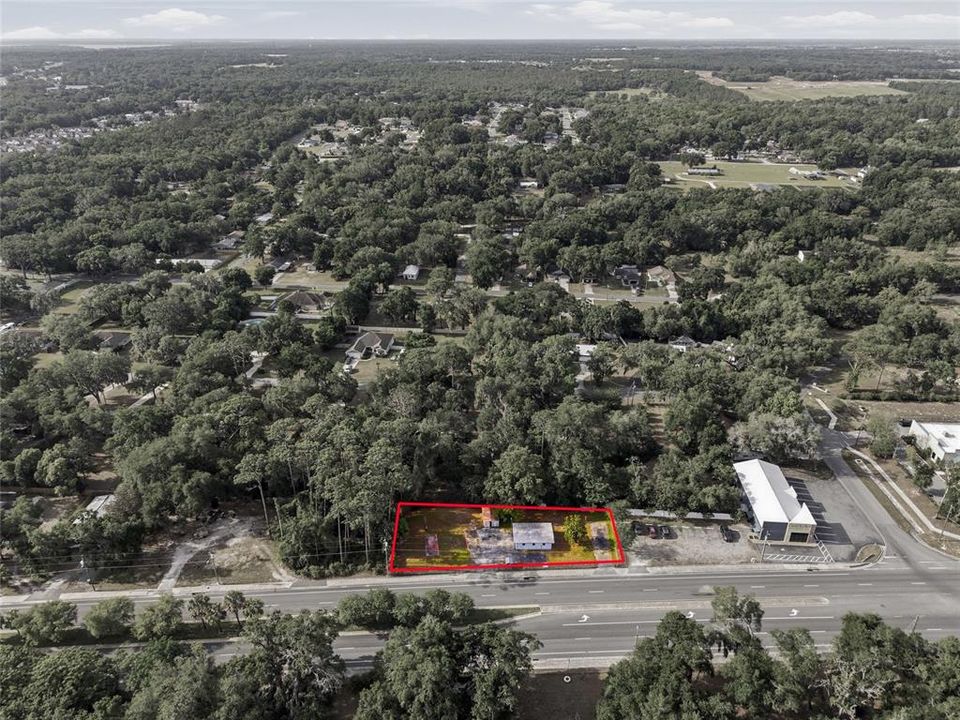 待售: $275,000 (0.32 acres)