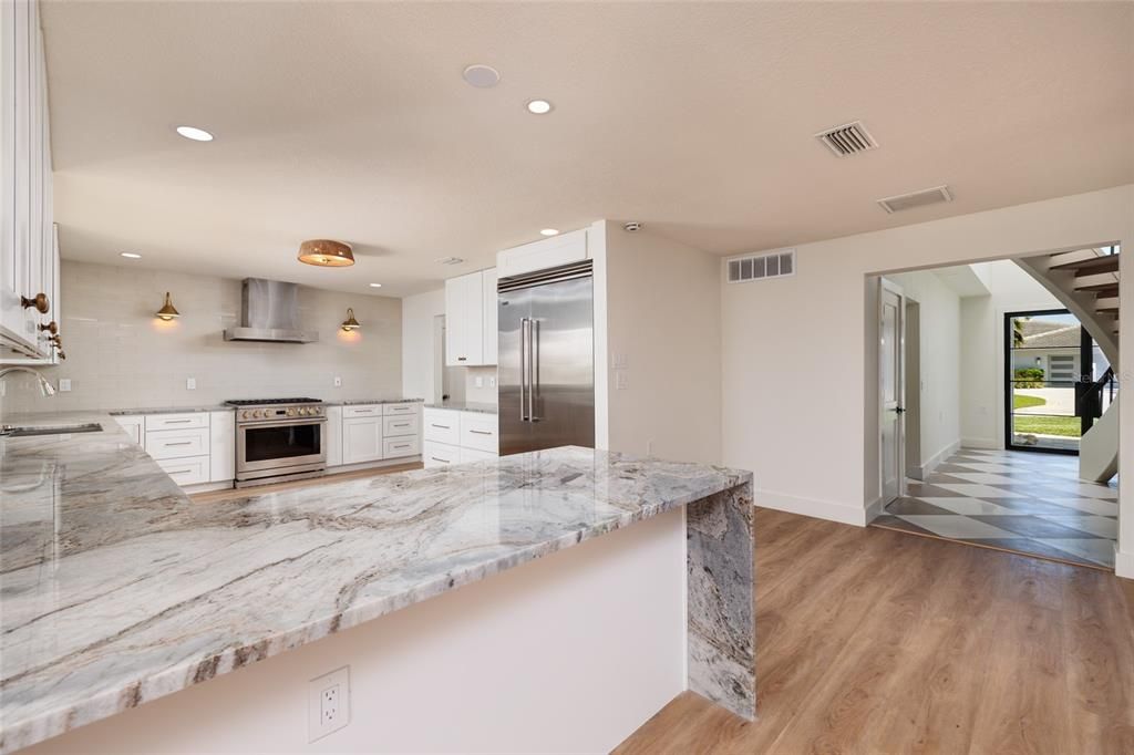 For Sale: $2,595,000 (5 beds, 3 baths, 4344 Square Feet)