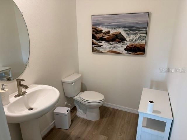 For Rent: $2,650 (4 beds, 2 baths, 2650 Square Feet)