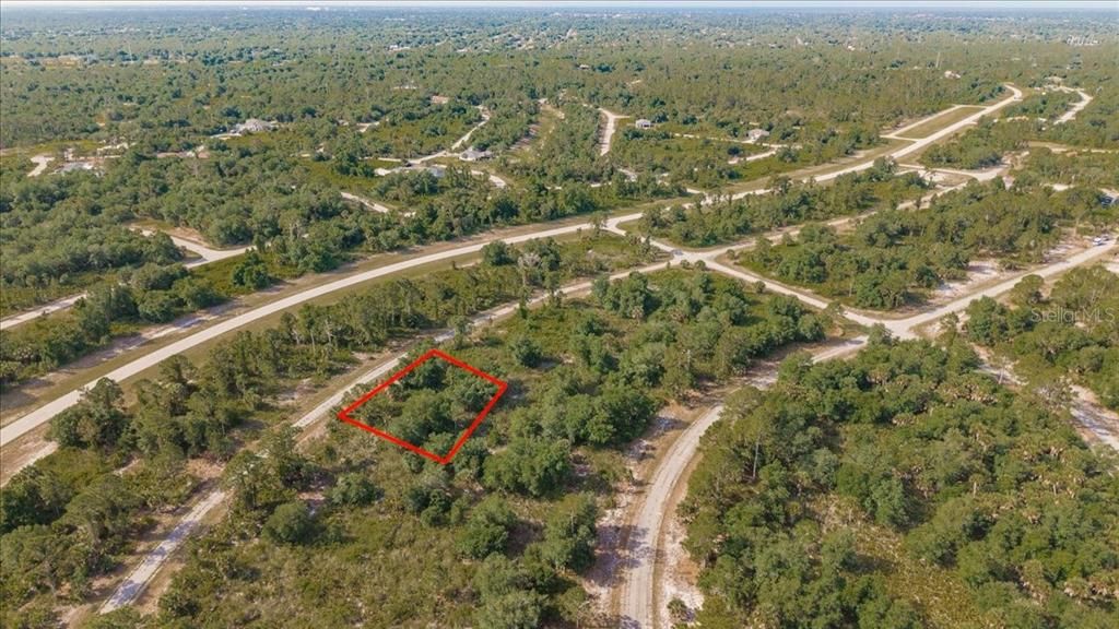 En Venta: $9,000 (0.25 acres)