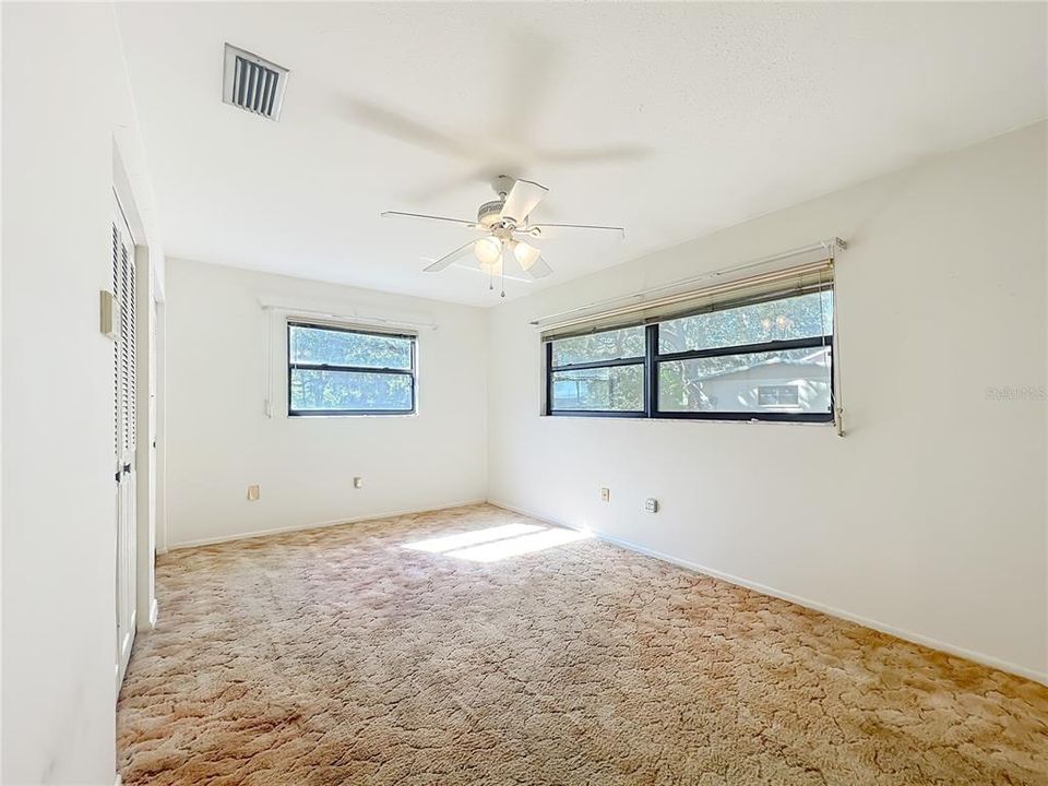 For Sale: $344,000 (3 beds, 2 baths, 1200 Square Feet)