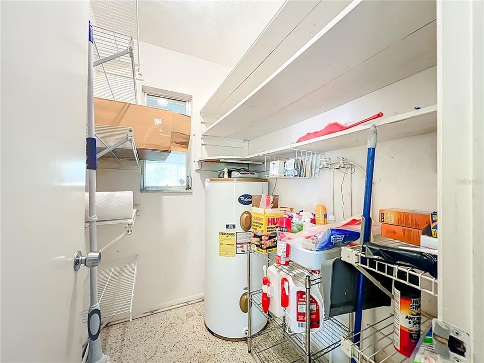 For Sale: $344,000 (3 beds, 2 baths, 1200 Square Feet)