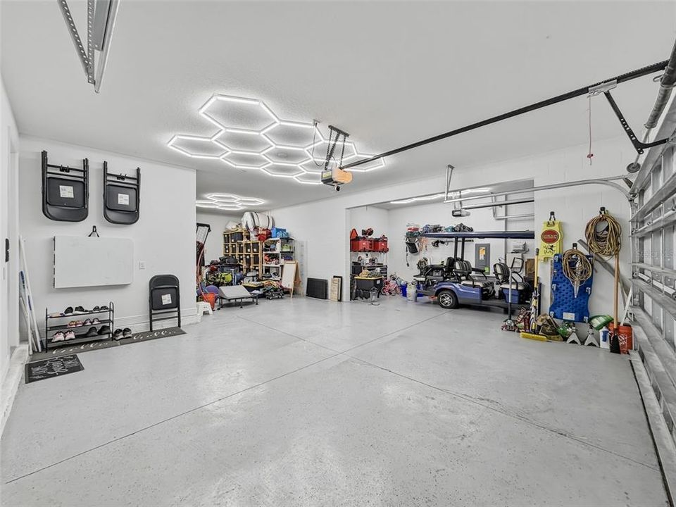 En Venta: $785,000 (5 camas, 4 baños, 3531 Pies cuadrados)