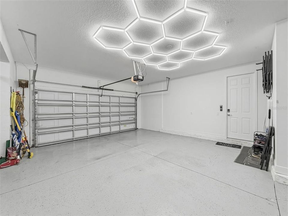 En Venta: $785,000 (5 camas, 4 baños, 3531 Pies cuadrados)