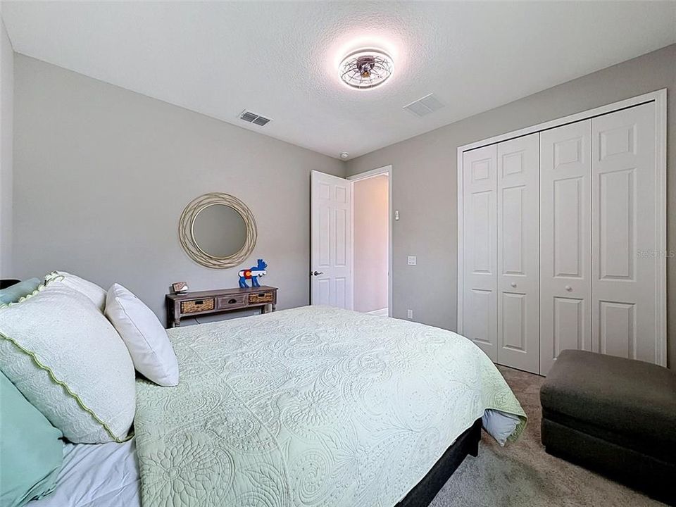 En Venta: $785,000 (5 camas, 4 baños, 3531 Pies cuadrados)