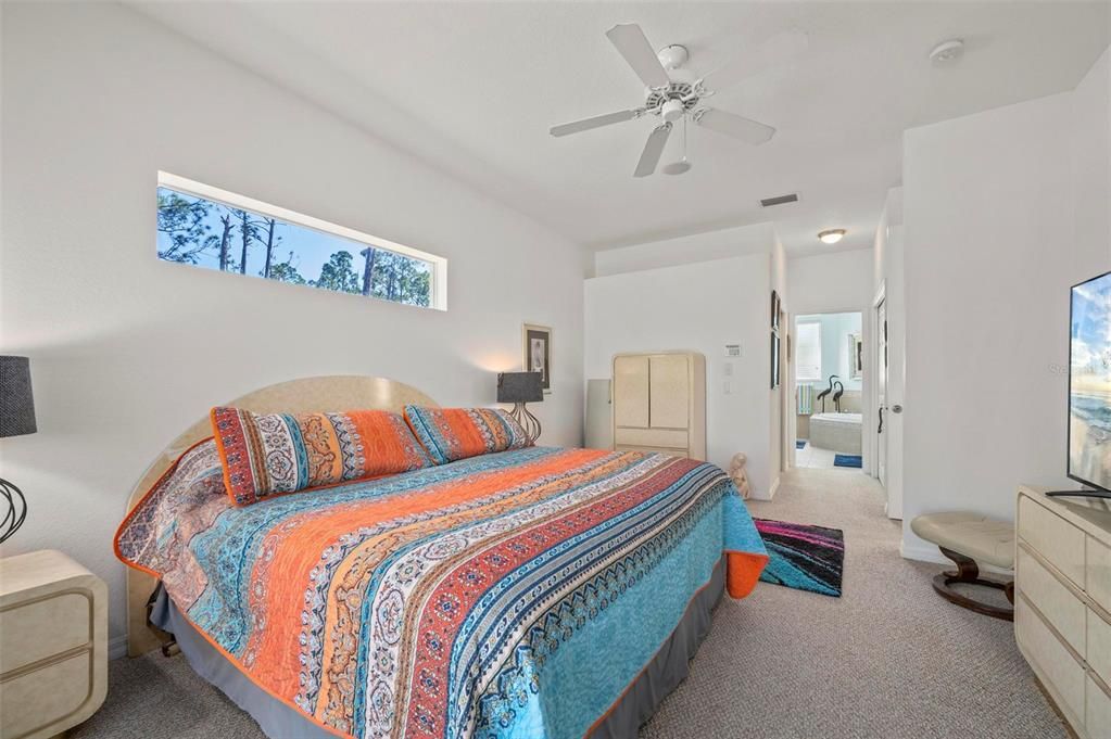En Venta: $479,900 (3 camas, 2 baños, 1992 Pies cuadrados)