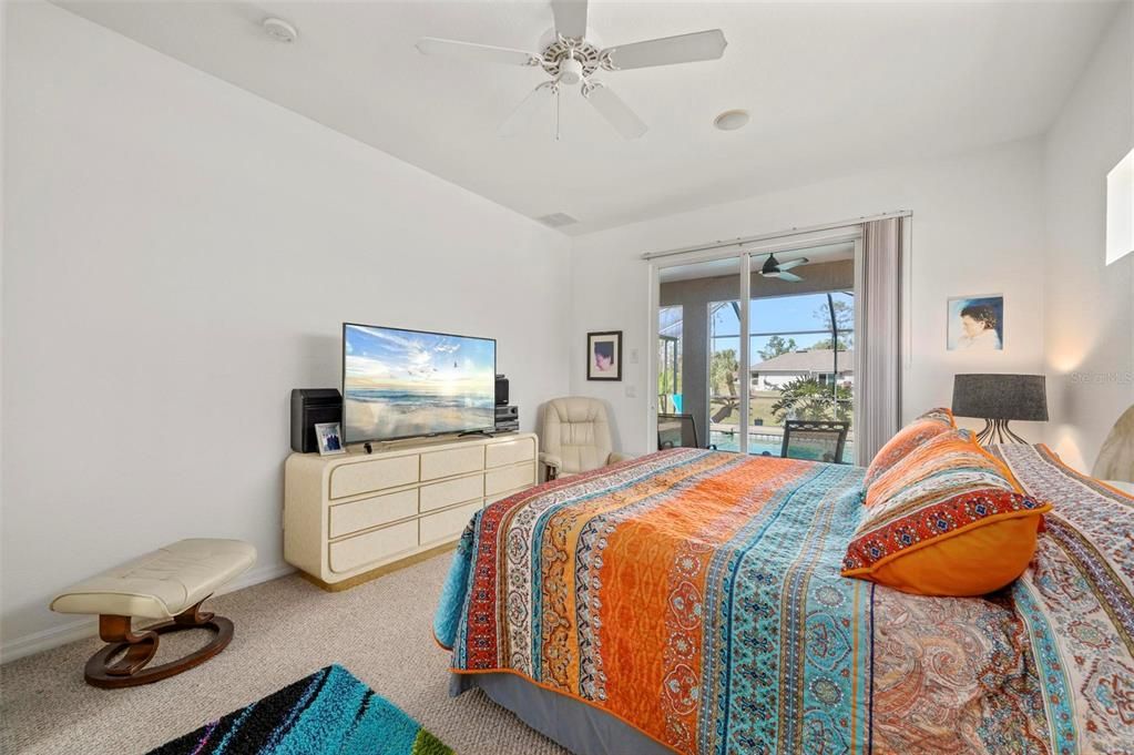 En Venta: $479,900 (3 camas, 2 baños, 1992 Pies cuadrados)