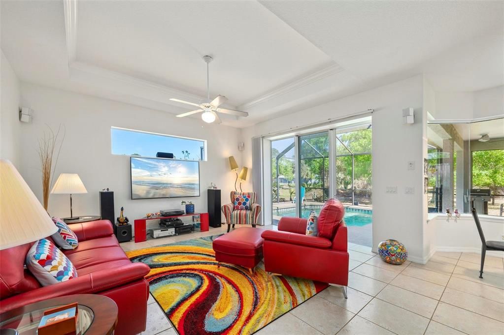 En Venta: $479,900 (3 camas, 2 baños, 1992 Pies cuadrados)