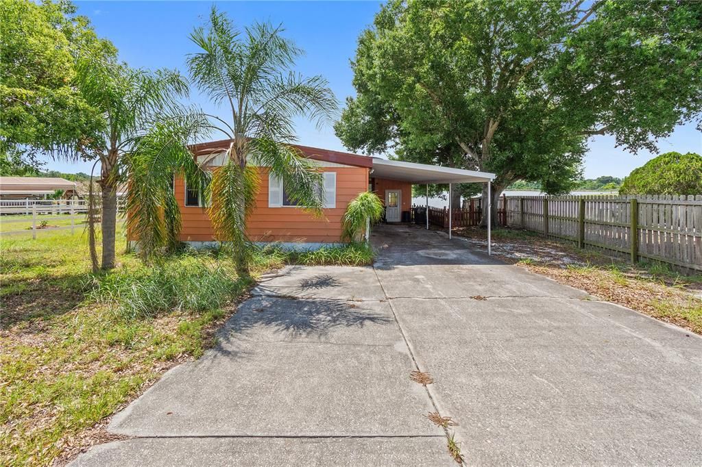 For Sale: $156,000 (3 beds, 2 baths, 1152 Square Feet)
