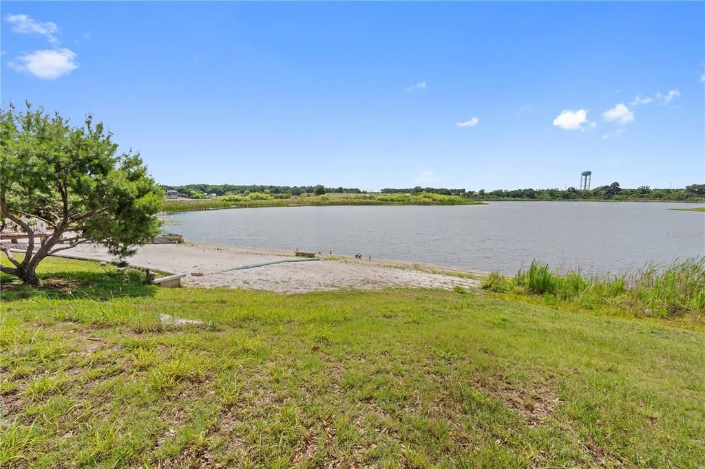 For Sale: $156,000 (3 beds, 2 baths, 1152 Square Feet)
