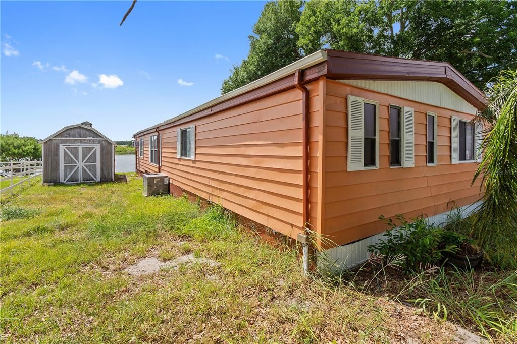 For Sale: $156,000 (3 beds, 2 baths, 1152 Square Feet)
