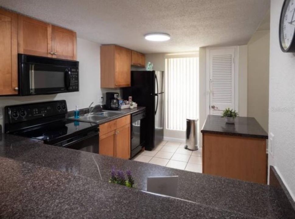 En Venta: $130,000 (2 camas, 2 baños, 1070 Pies cuadrados)