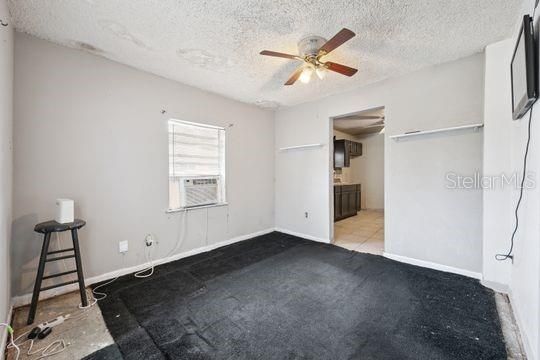 Activo con contrato: $224,000 (2 camas, 1 baños, 612 Pies cuadrados)