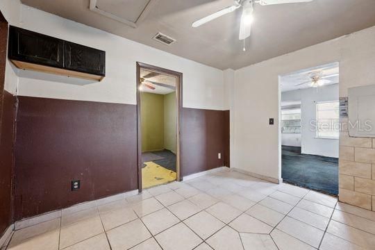 Activo con contrato: $224,000 (2 camas, 1 baños, 612 Pies cuadrados)