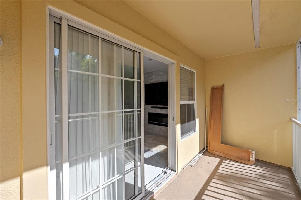 En Venta: $235,000 (2 camas, 2 baños, 1064 Pies cuadrados)