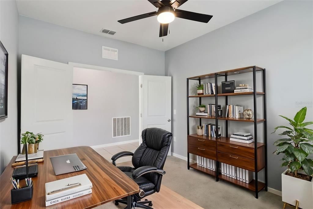 Active With Contract: $389,000 (3 beds, 3 baths, 2228 Square Feet)