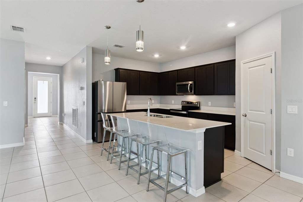 Active With Contract: $389,000 (3 beds, 3 baths, 2228 Square Feet)