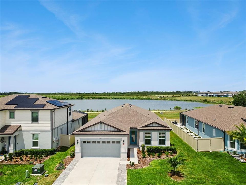 Active With Contract: $389,000 (3 beds, 3 baths, 2228 Square Feet)