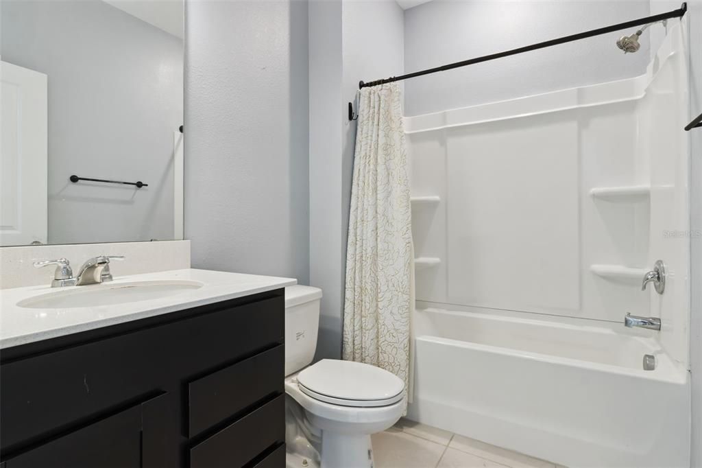 Active With Contract: $389,000 (3 beds, 3 baths, 2228 Square Feet)