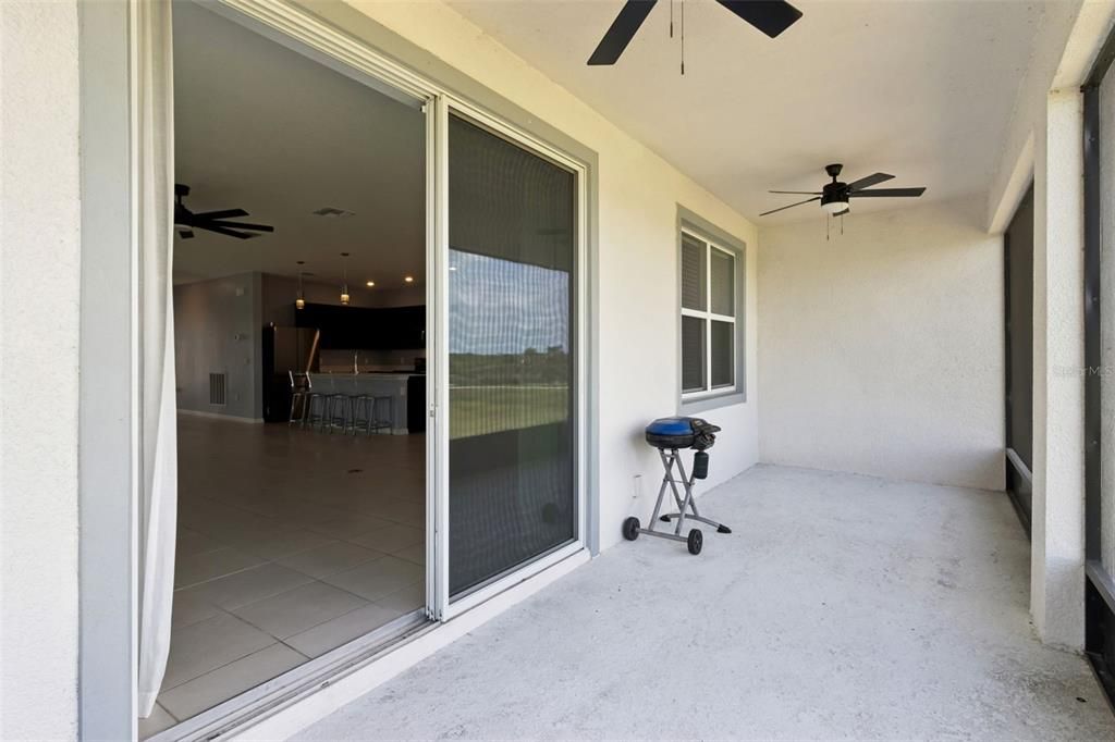 Active With Contract: $389,000 (3 beds, 3 baths, 2228 Square Feet)