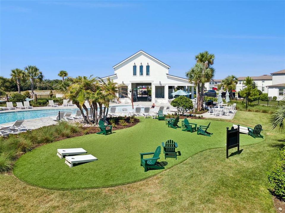 Active With Contract: $389,000 (3 beds, 3 baths, 2228 Square Feet)