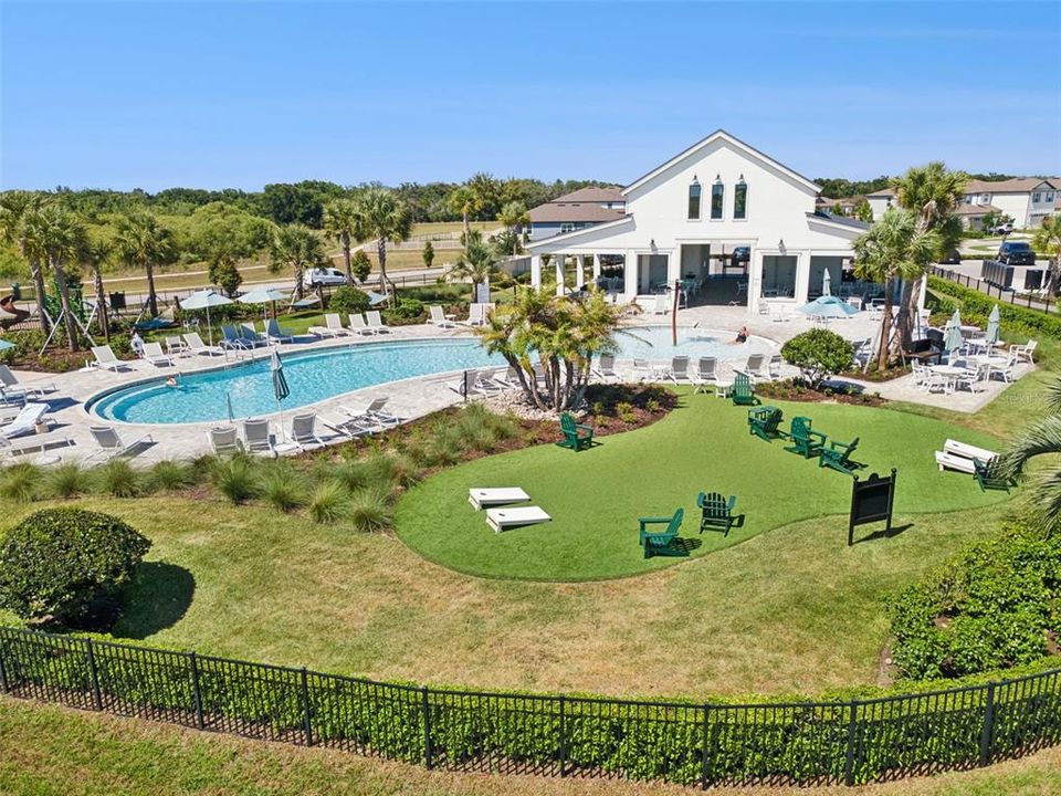 Active With Contract: $389,000 (3 beds, 3 baths, 2228 Square Feet)