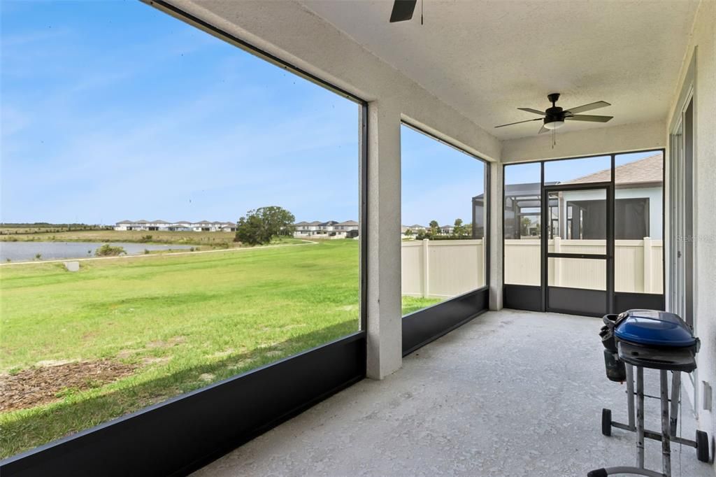 Active With Contract: $389,000 (3 beds, 3 baths, 2228 Square Feet)