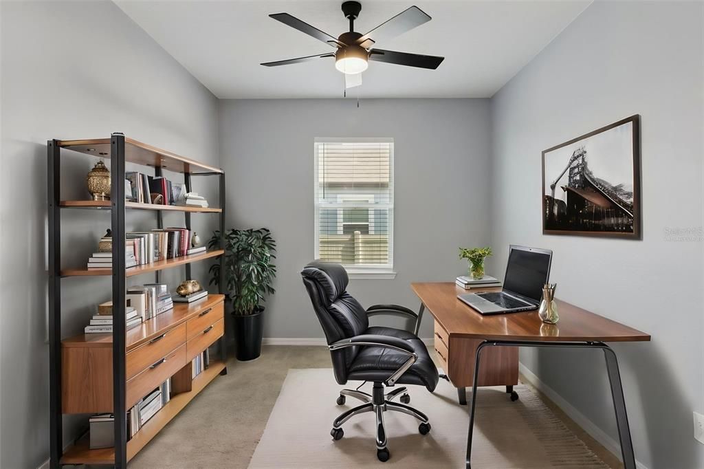 Active With Contract: $389,000 (3 beds, 3 baths, 2228 Square Feet)