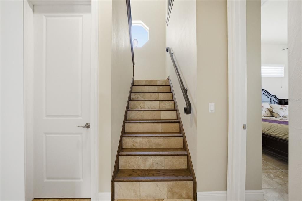 For Sale: $1,750,000 (3 beds, 2 baths, 3355 Square Feet)
