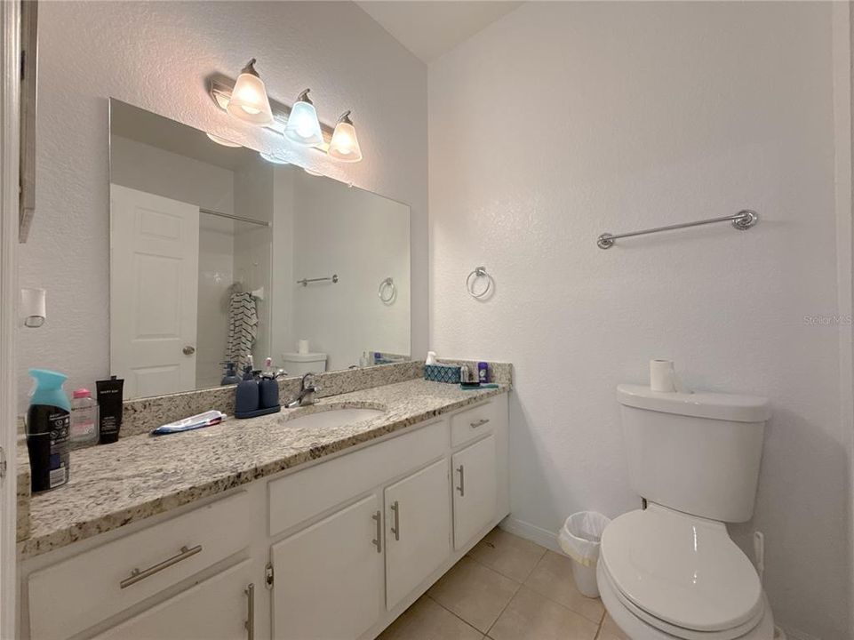 Active With Contract: $129,000 (1 beds, 1 baths, 631 Square Feet)