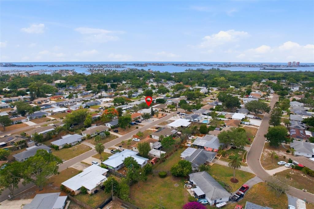 Activo con contrato: $329,000 (2 camas, 1 baños, 1202 Pies cuadrados)