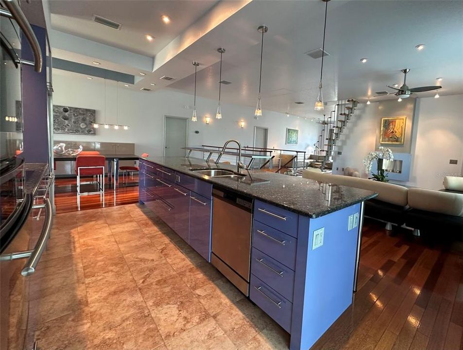 For Sale: $1,848,000 (4 beds, 3 baths, 3450 Square Feet)