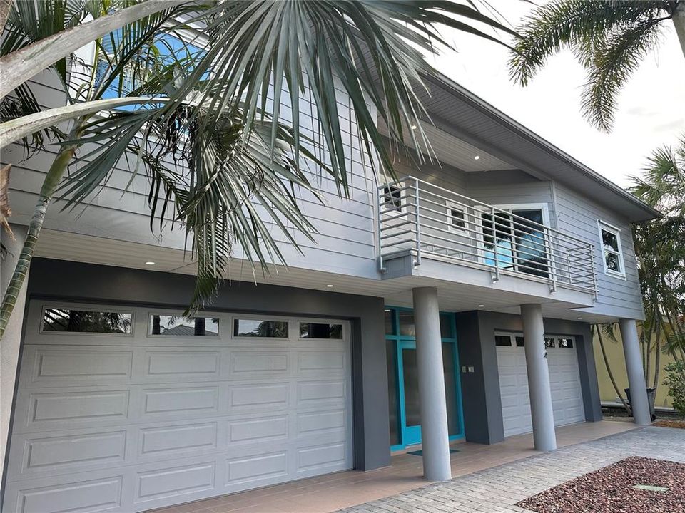 For Sale: $1,848,000 (4 beds, 3 baths, 3450 Square Feet)
