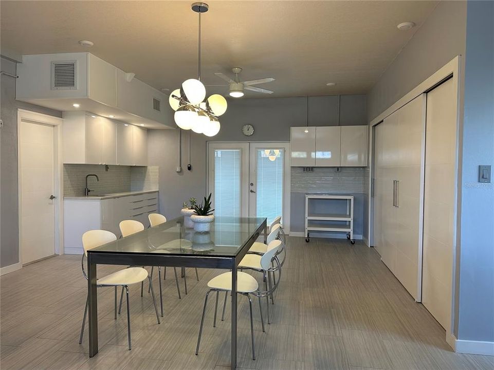 For Sale: $1,848,000 (4 beds, 3 baths, 3450 Square Feet)