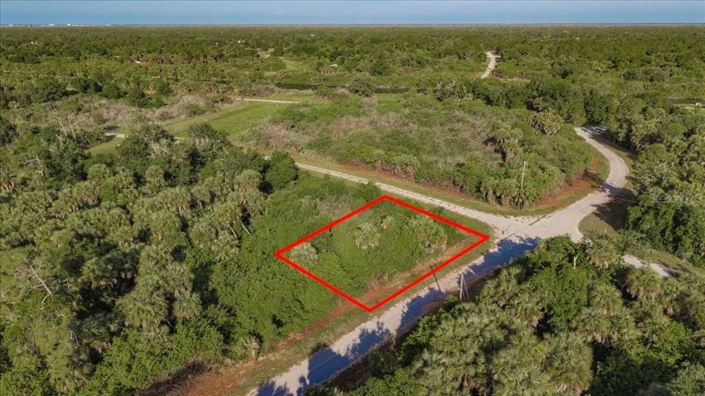 待售: $10,000 (0.27 acres)