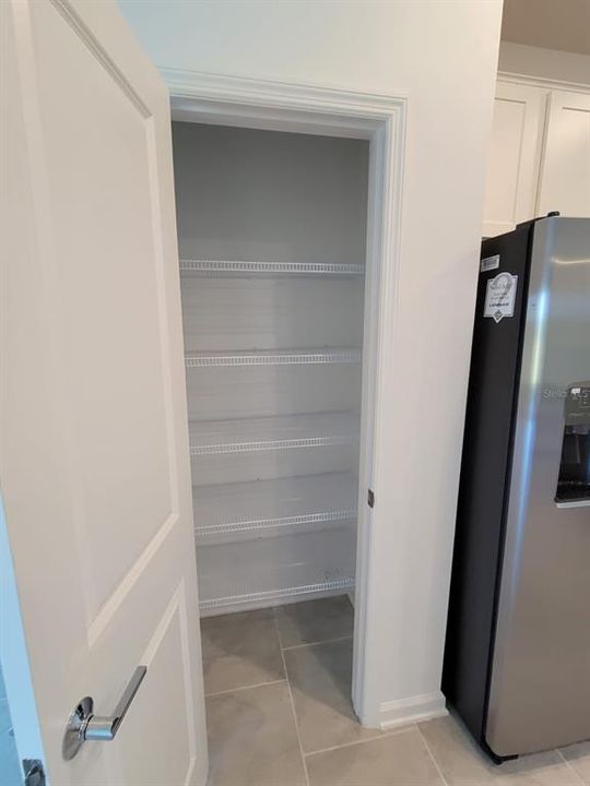 For Rent: $3,500 (5 beds, 4 baths, 3180 Square Feet)