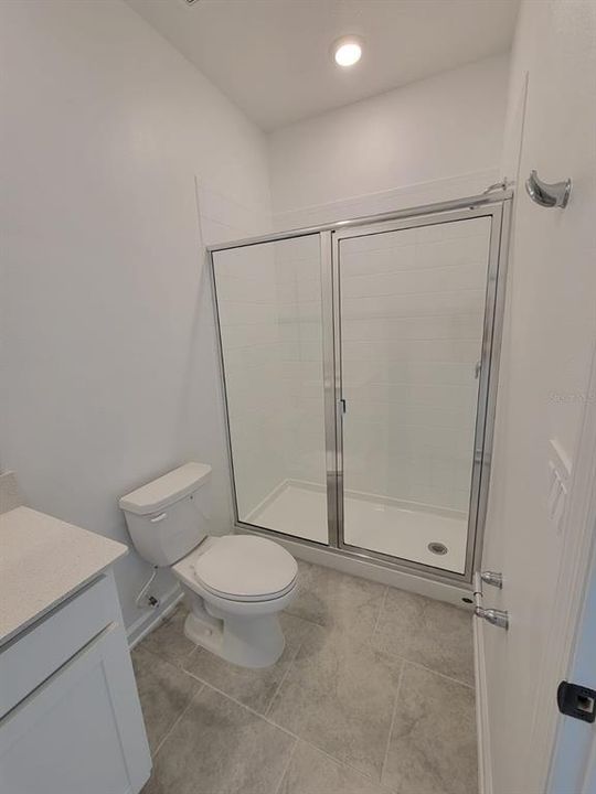 For Rent: $3,500 (5 beds, 4 baths, 3180 Square Feet)