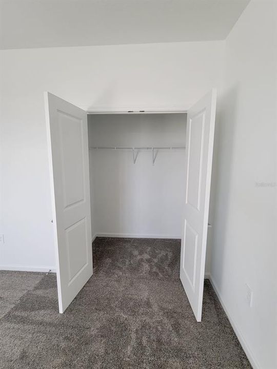 For Rent: $3,500 (5 beds, 4 baths, 3180 Square Feet)