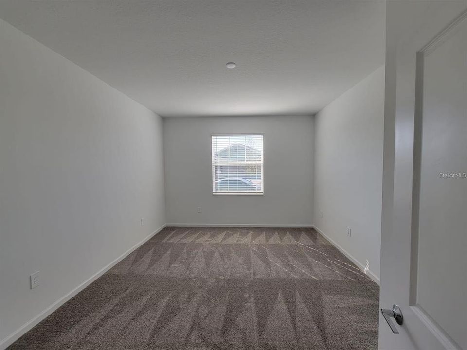 For Rent: $3,500 (5 beds, 4 baths, 3180 Square Feet)