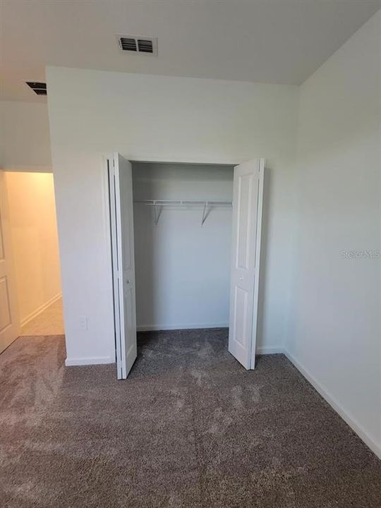 For Rent: $3,500 (5 beds, 4 baths, 3180 Square Feet)