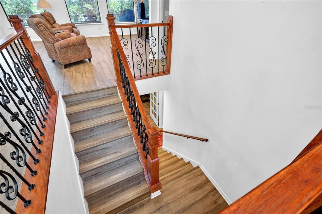 For Sale: $1,550,000 (5 beds, 3 baths, 4907 Square Feet)