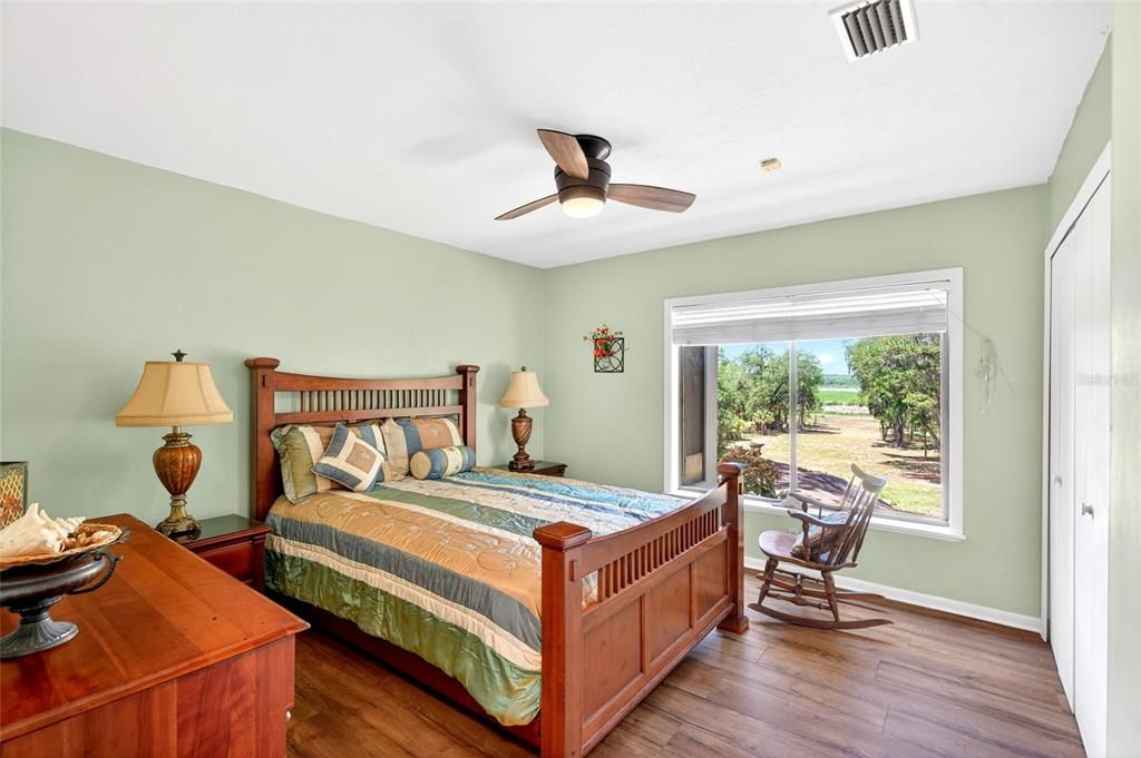 For Sale: $1,550,000 (5 beds, 3 baths, 4907 Square Feet)