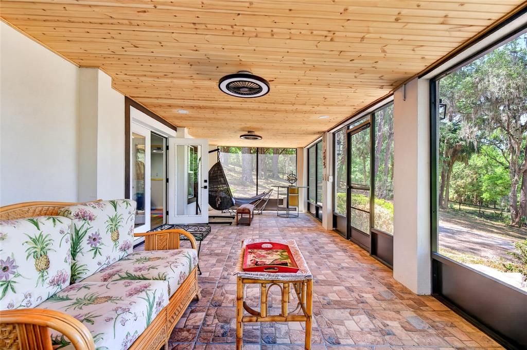 For Sale: $1,550,000 (5 beds, 3 baths, 4907 Square Feet)