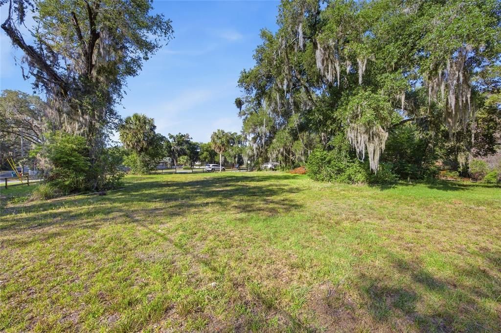 待售: $89,900 (0.41 acres)