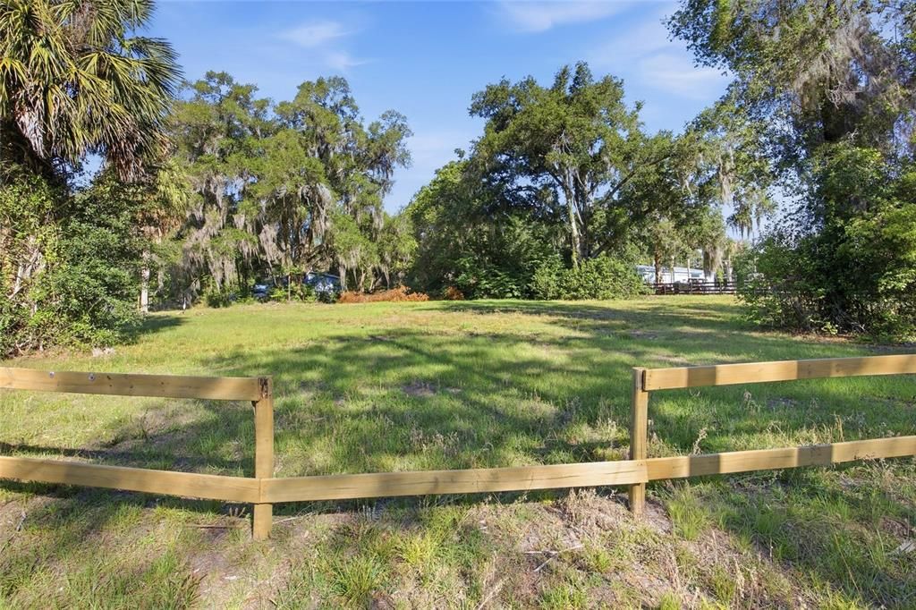 待售: $89,900 (0.41 acres)
